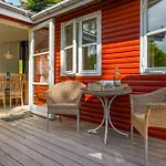 Awesome In With Wifi Holiday home